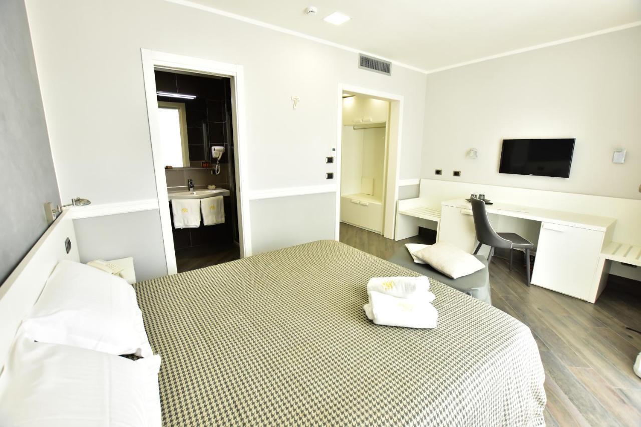 Hotel Palazzo Rosenthal Vesuview & 4*